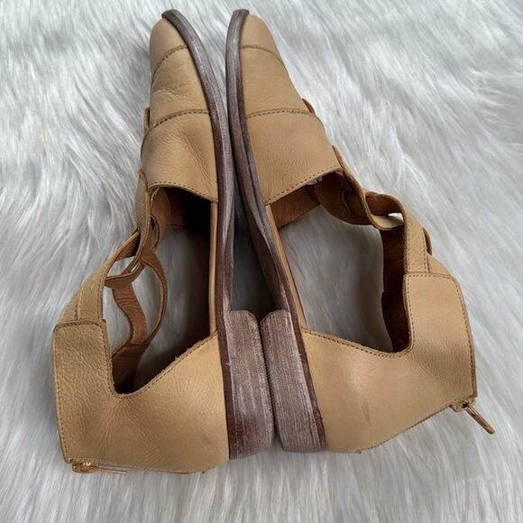 Free People Ivory Wanderlust Flat Sandal - Picture 8 of 10